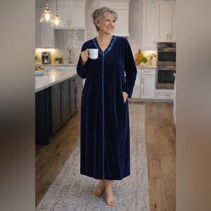 Navy Blue Velvet Zip Front Lounge Dress Robe Plus Size 2X, with pockets